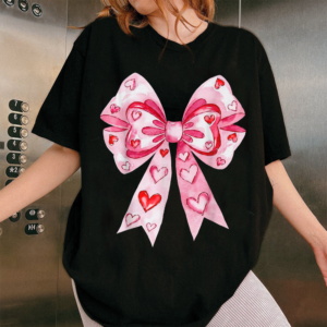 Valentine's Heart XOXO Love Design T-Shirt Coquette Bow Shirt