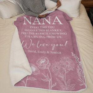 A Big Hug From Me Family Personalized Blanket Mother's Day, Gift For Mom, Grandma