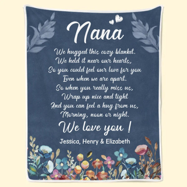 You Can Feel A Hug From Us Family Personalized Blanket Gift For Mom, Grandma