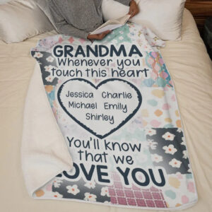 Grandma’s Love Is The Light That Never Fades Family Personalized Blanket Gift For Mom, Grandma